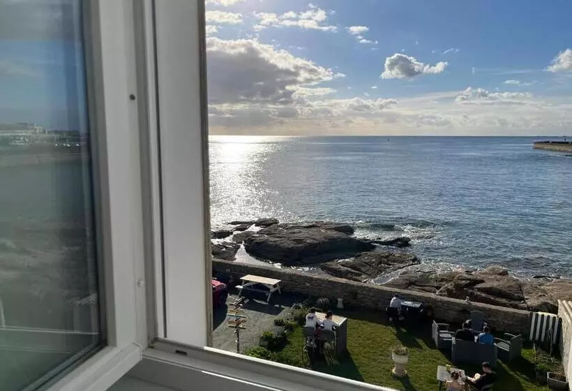 Aamiaismajoitus (B&B) Rose D écumes