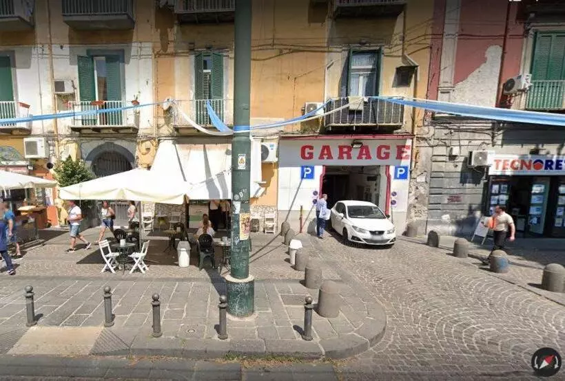 تختخواب و صبحانه Giganti Mezzanino
