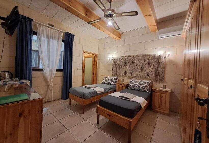 تختخواب و صبحانه Happy&healthy Gozo, Maltese House Of Character, Self Check In