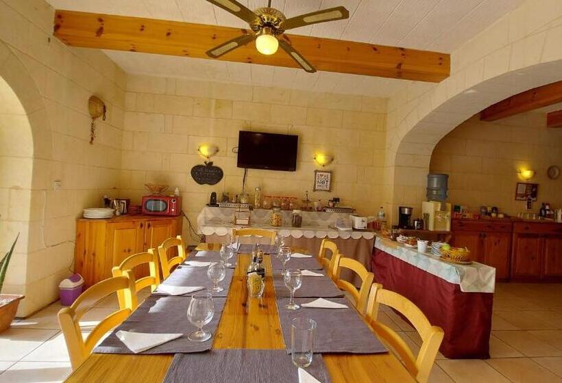 تختخواب و صبحانه Happy&healthy Gozo, Maltese House Of Character, Self Check In