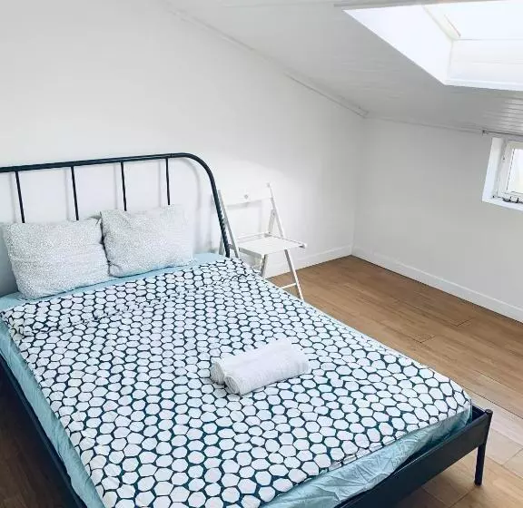 پانسیون Restelo House Shared Appartment