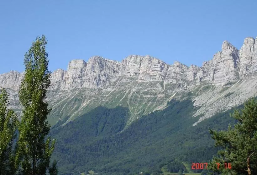 ベッドアンドブレックファースト Gîte Et Chambre D Hôte