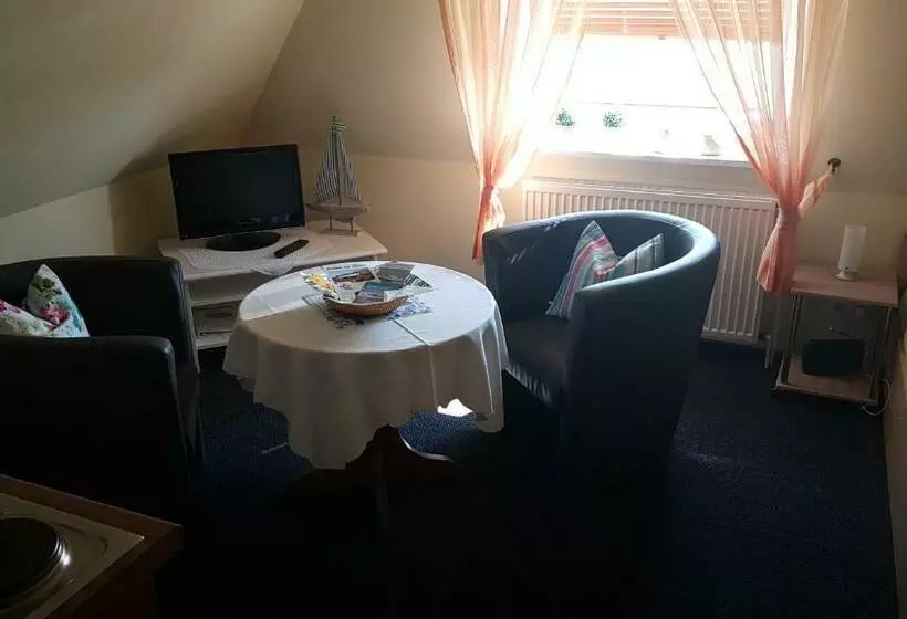 Aamiaismajoitus (B&B) Hausnordlicht Dachspitze