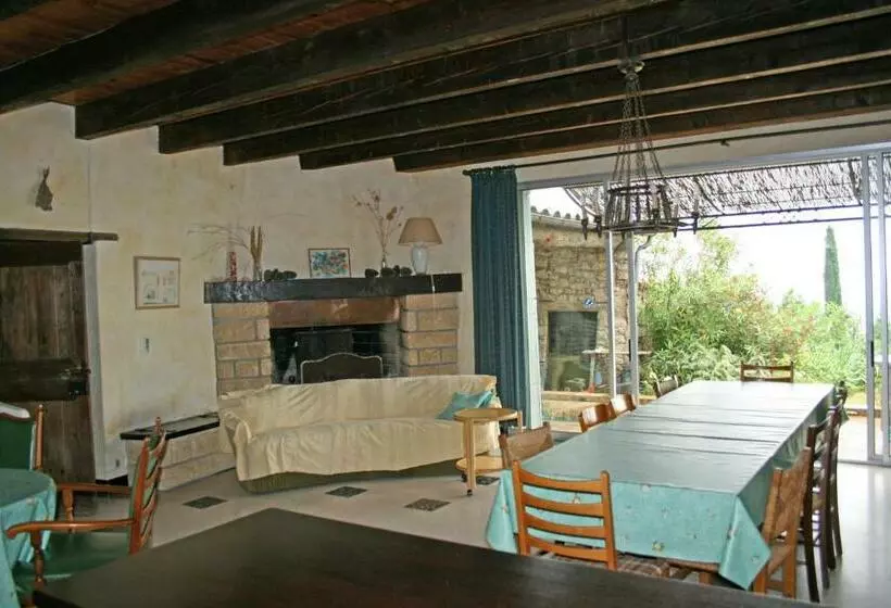 ベッドアンドブレックファースト Mas Des Tours Chambre D Hôtes