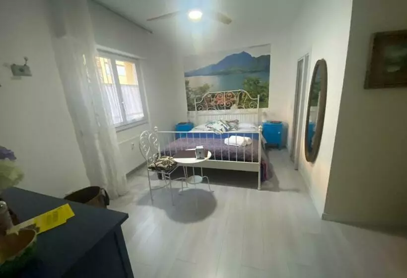 Aamiaismajoitus (B&B) Varenna Guest House