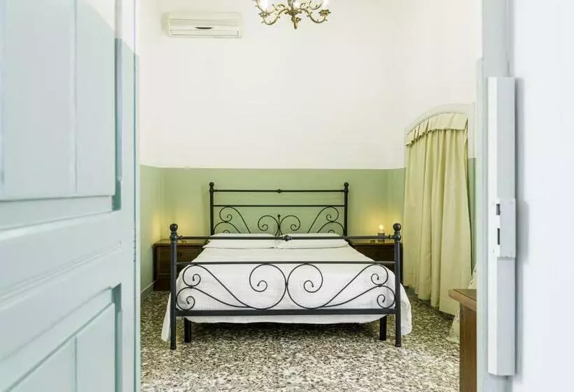 Palazzo Dante B&b Racale