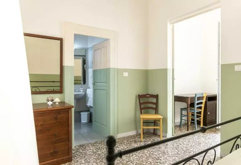 Palazzo Dante B&b Racale