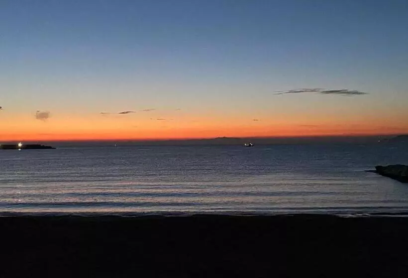 پانسیون Camera Adelaide