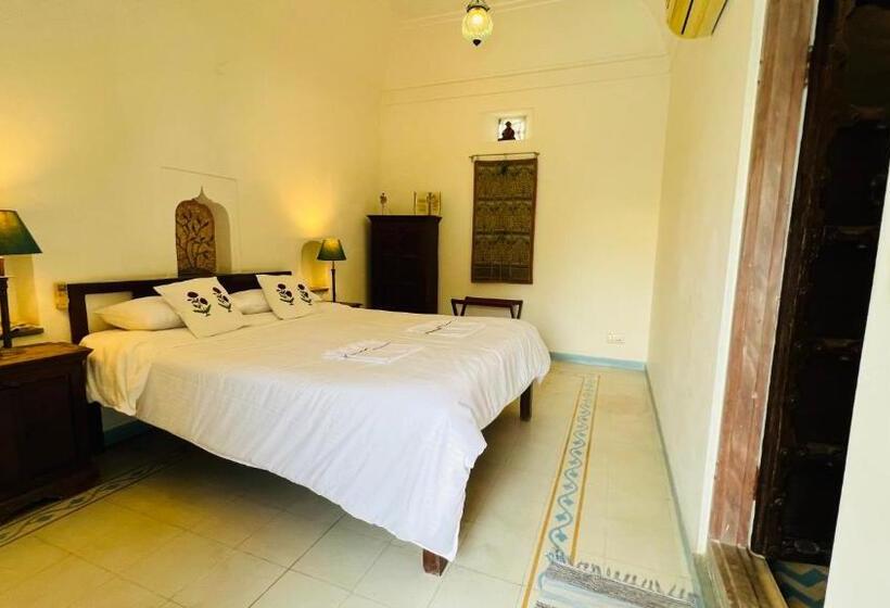 ペンション Mosaics Guest House