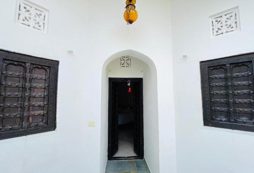 ペンション Mosaics Guest House