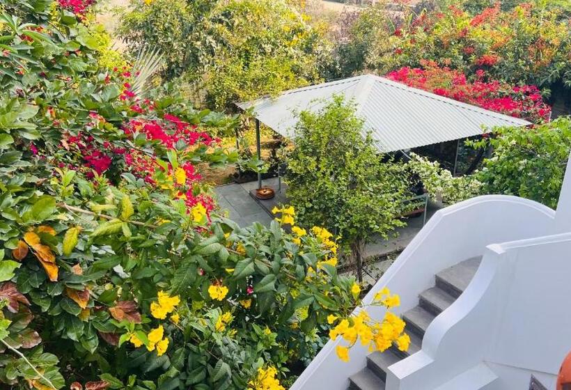 ペンション Mosaics Guest House