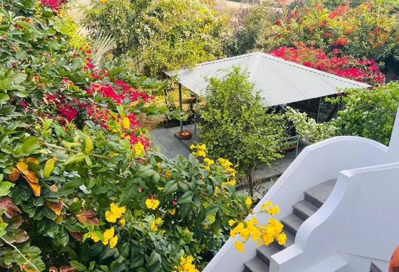 ペンション Mosaics Guest House