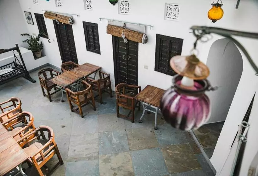 ペンション Mosaics Guest House