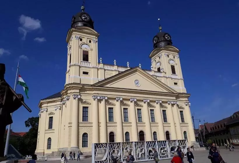 Majatalo Piac Utcai Apartman