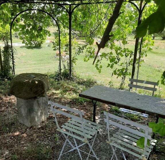 Pensjonat Roulotte Marcel Chaix Accueil