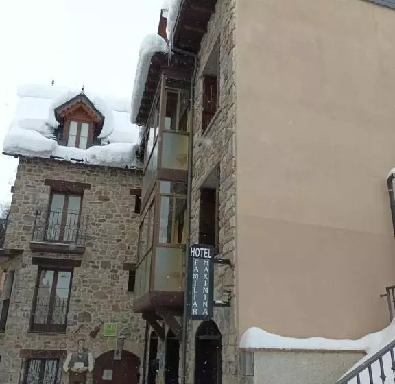 ホテル Familiar Maximina