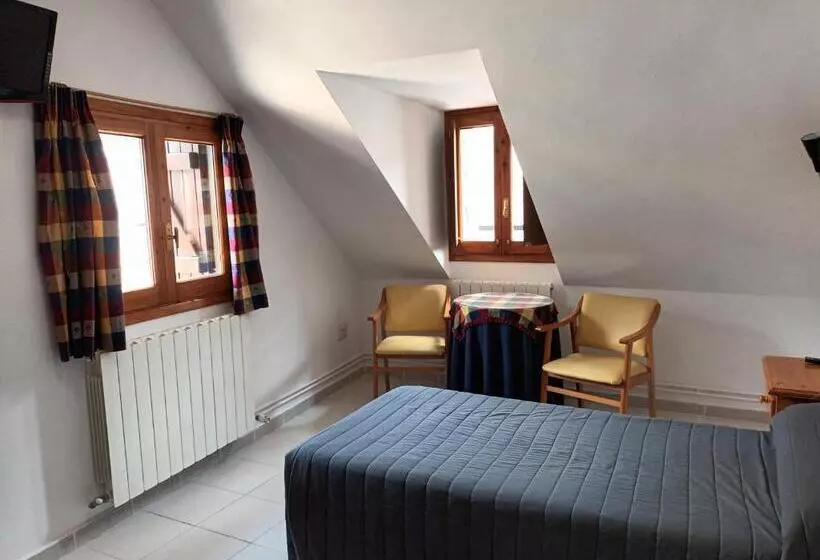 ホテル Familiar Maximina