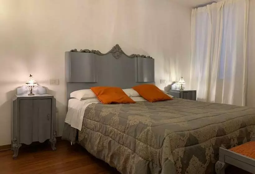 ペンション Le Stanze Di Anna Rita All Arco Polinori