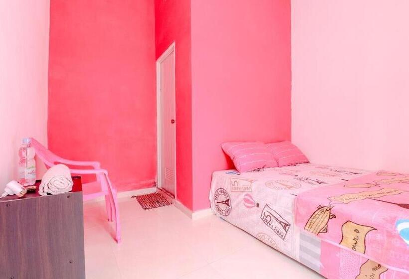 Pensione Pinky Guest House Batu