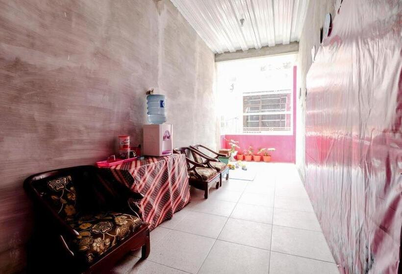 Pensione Pinky Guest House Batu