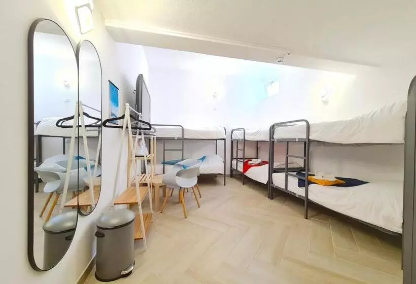 پانسیون Quartos Para Viajantes, Surfistas, Grupos, Boa Energia