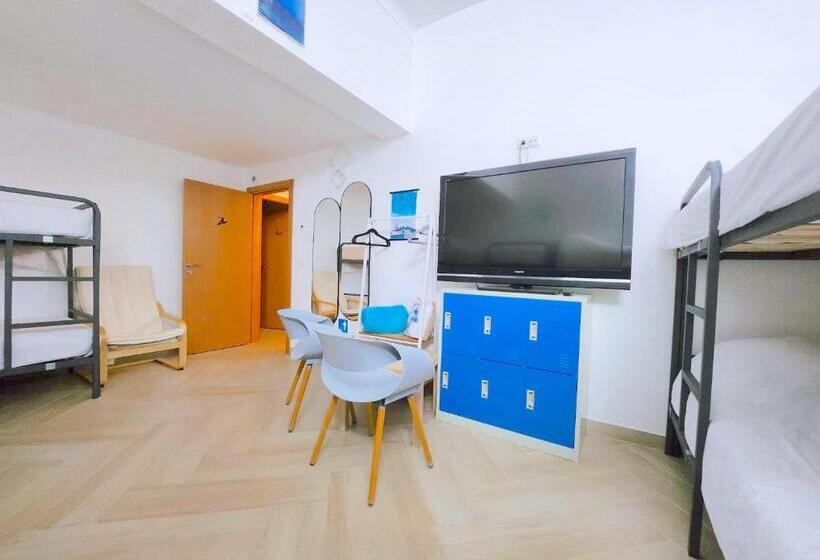 پانسیون Quartos Para Viajantes, Surfistas, Grupos, Boa Energia