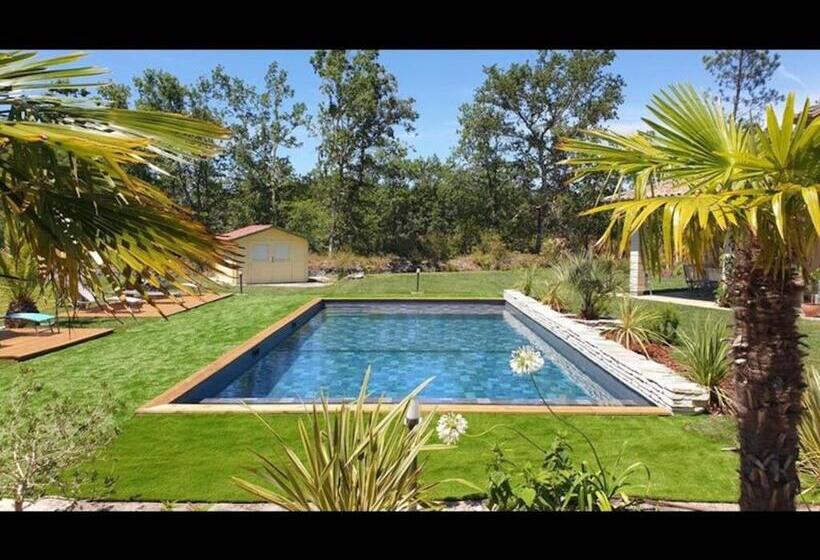 Пансион La Villa Estella Family Suite