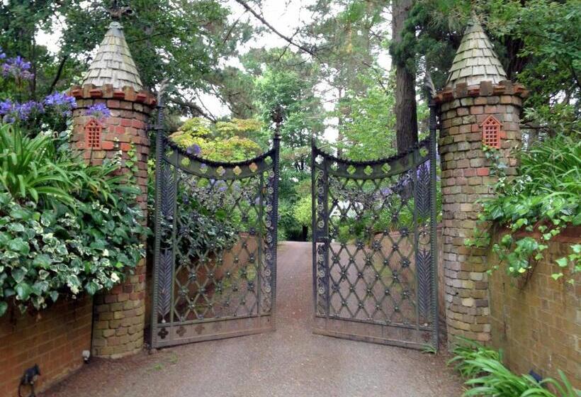 ペンション Southdown Cottage