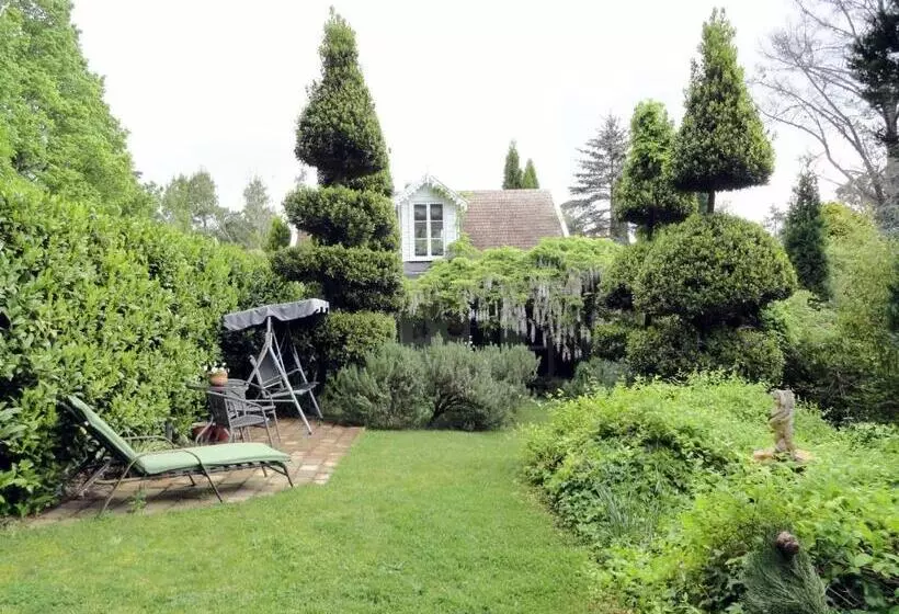 ペンション Southdown Cottage