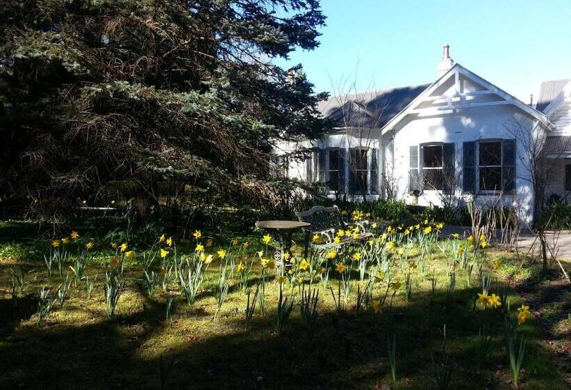 ペンション Southdown Cottage