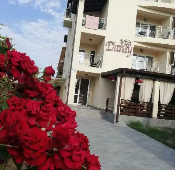 Majatalo Vila Danly