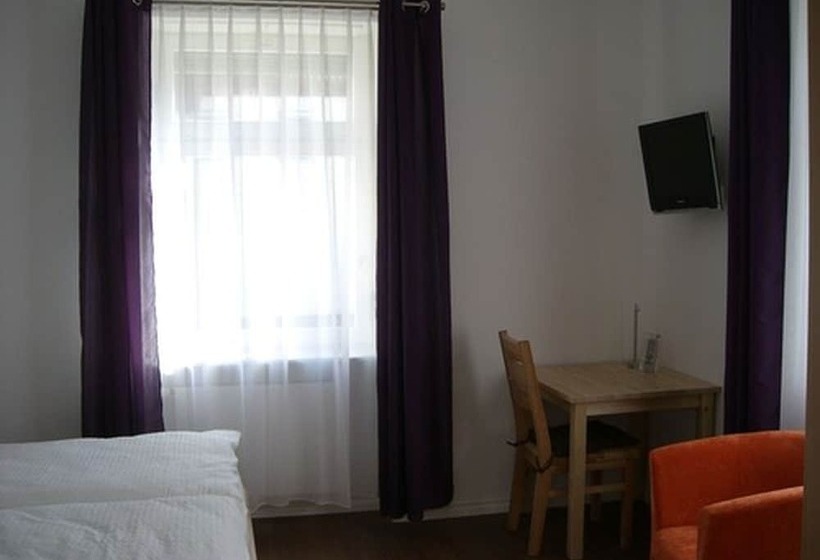 Aamiaismajoitus (B&B) Sunnegässle