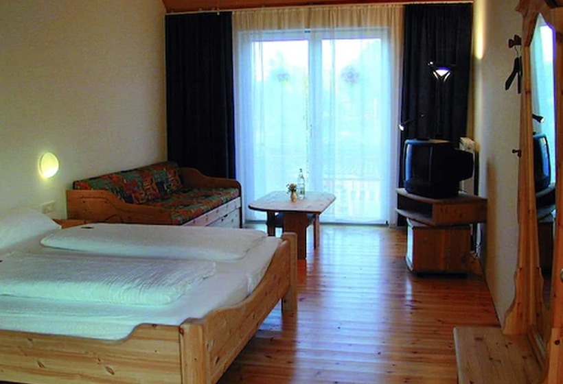 Aamiaismajoitus (B&B) Sunnegässle