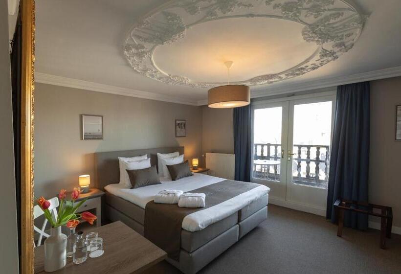 Boutique Hotel Puur Zee Adults Only