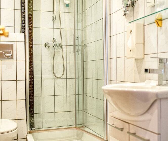 Central Hotel Am Königshof