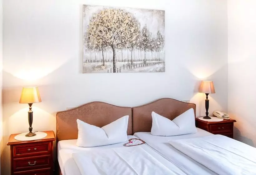 Central Hotel Am Königshof