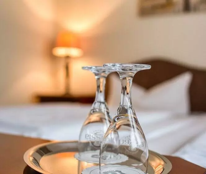 Central Hotel Am Königshof