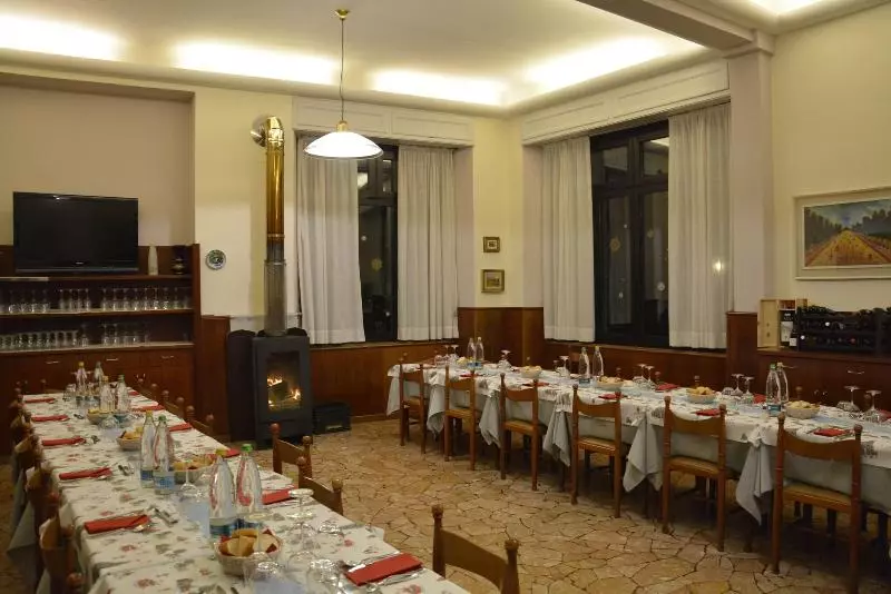 Отель Albergo Sala