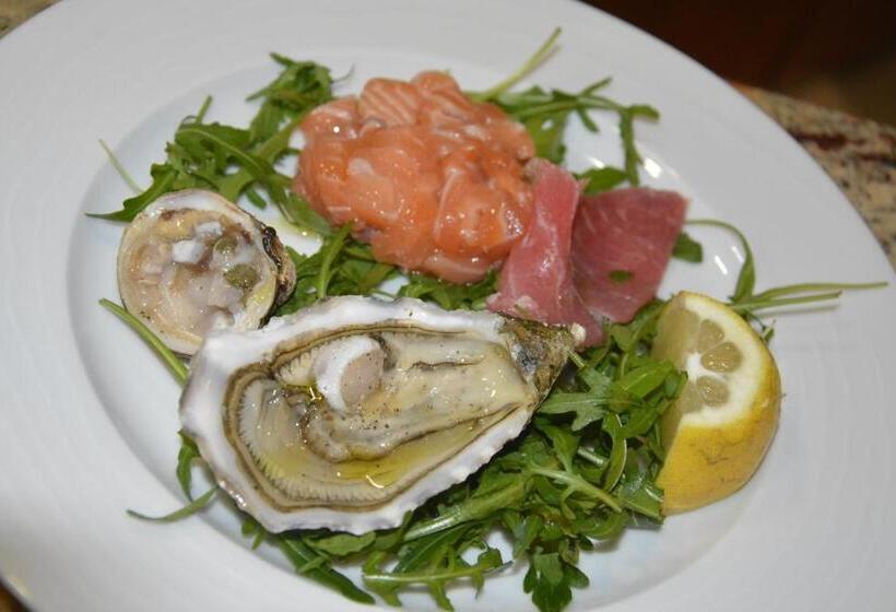 Отель Albergo Sala