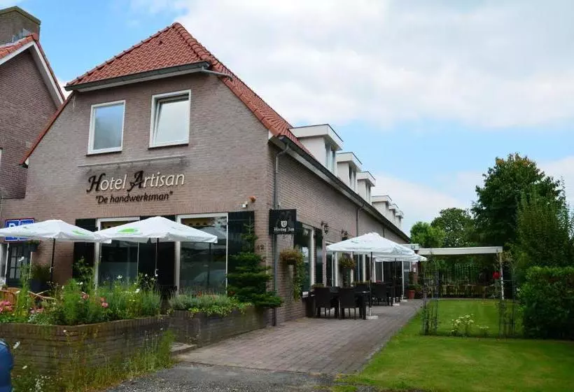هتل Artisanoirschot