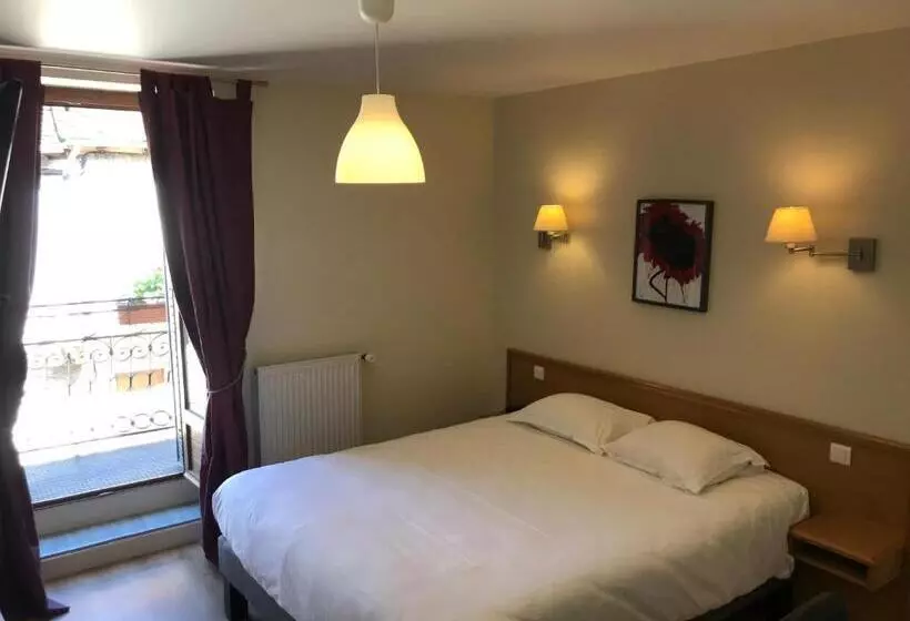 酒店 Logis Auberge De La Fontaine