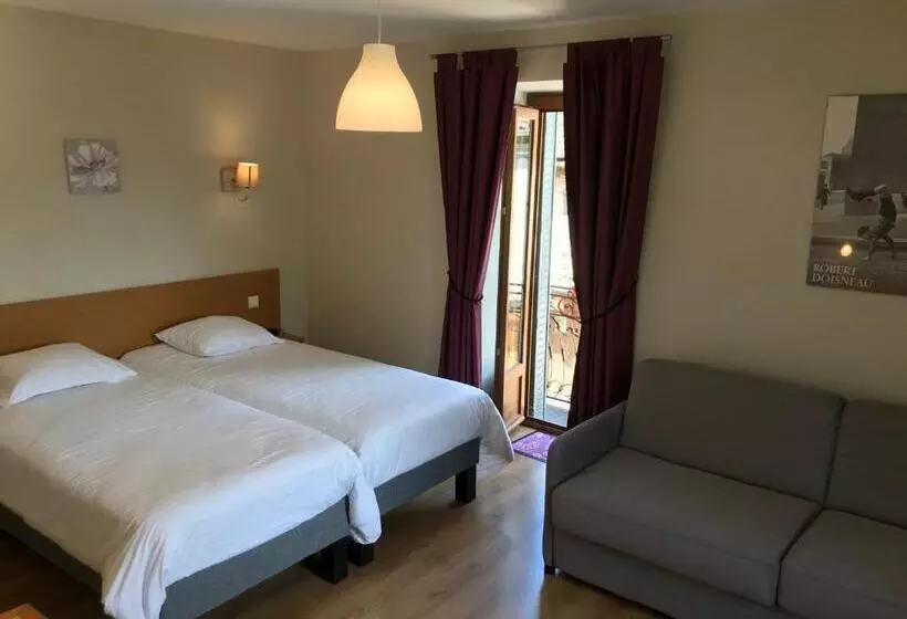 酒店 Logis Auberge De La Fontaine