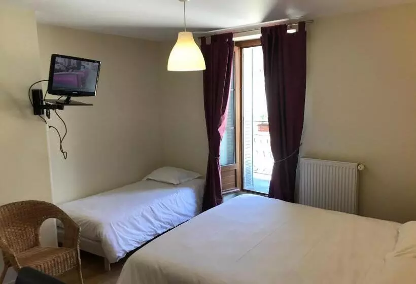 酒店 Logis Auberge De La Fontaine