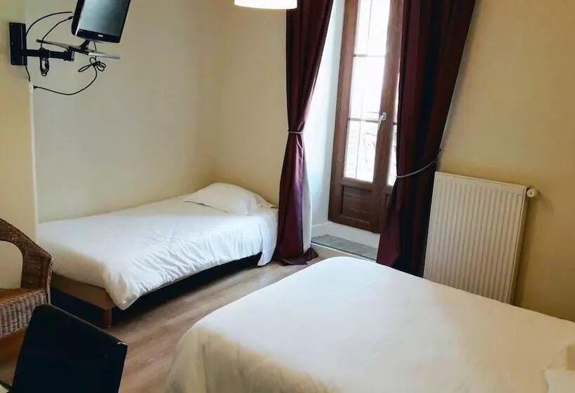 酒店 Logis Auberge De La Fontaine