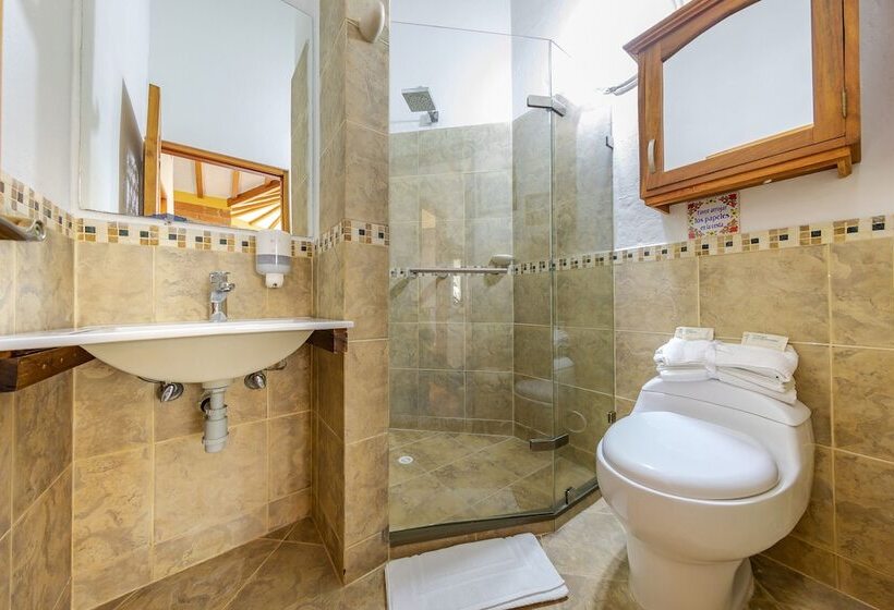 هتل Ayenda Llanogrande Inn