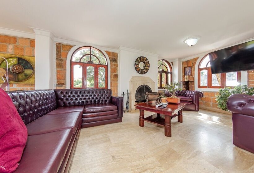 هتل Ayenda Llanogrande Inn