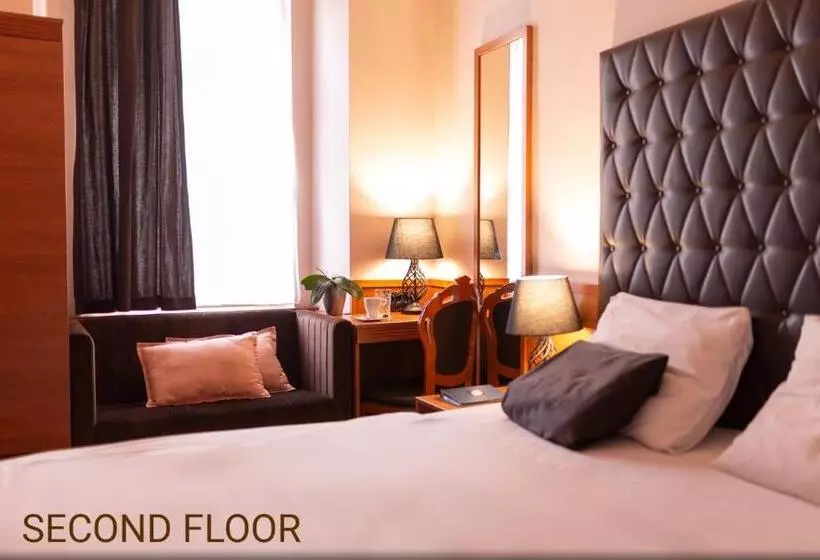 هتل Center Ljubljana