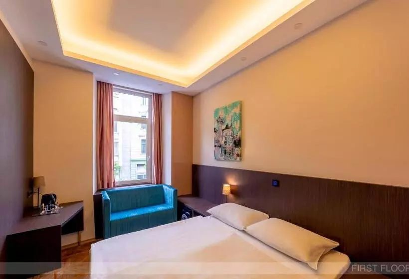 هتل Center Ljubljana