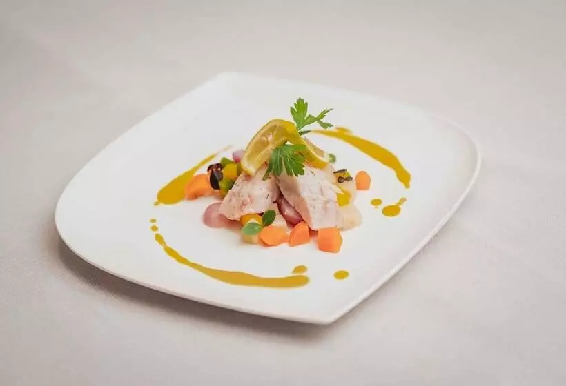 هتل Continental Dolomites