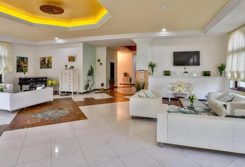 בית מלון כפרי Delfa